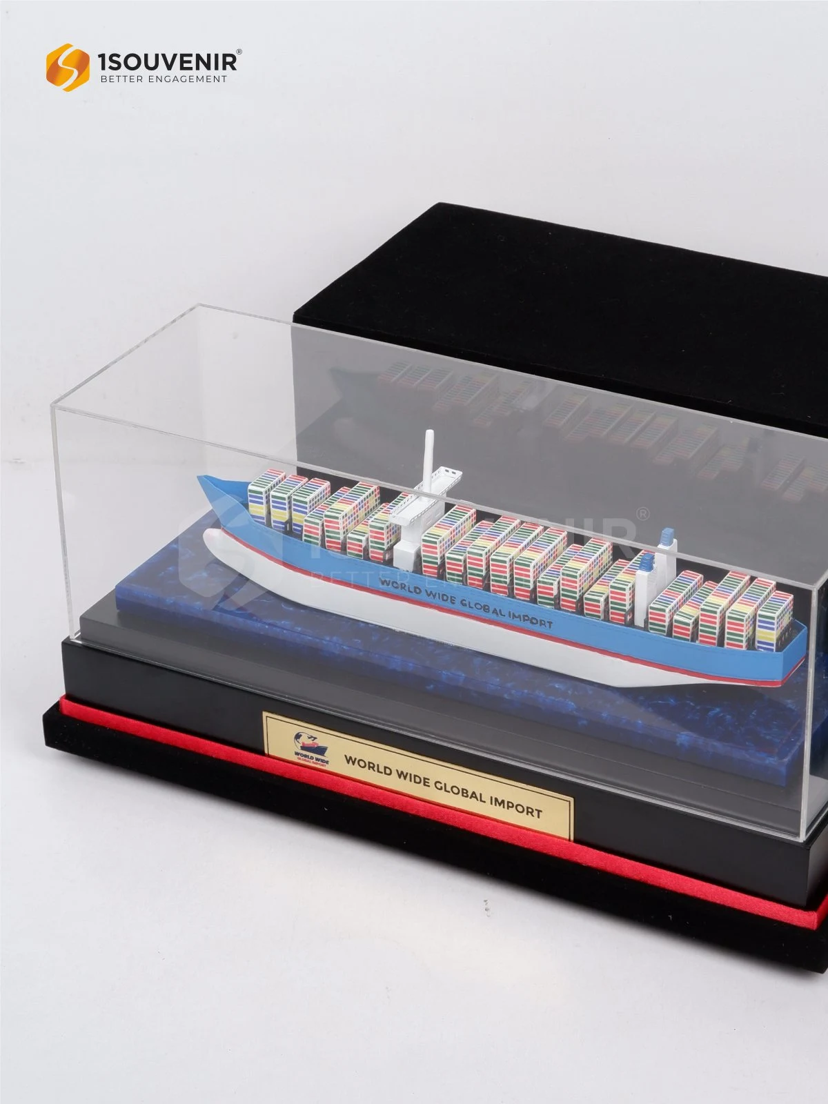 Miniatur Kapal Kargo Cendera Mata dari World Wide Global Import 3 DETAIL2-SM621 Miniatur Kargo World Wide Global