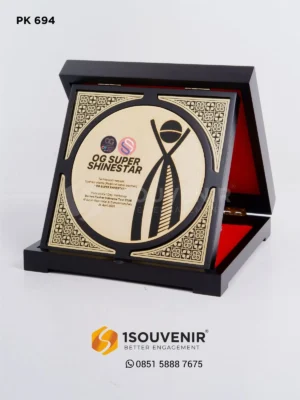 Plakat Kayu Apresiasi untuk Sponsor...