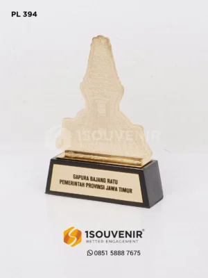 Plakat Logam Gapura Bajang Ratu Cendera Mata...