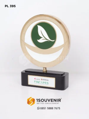 Plakat Logam Cendera Mata Proyek Fincapes...