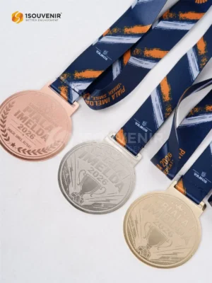 Medali Logam Liga Badminton Piala...