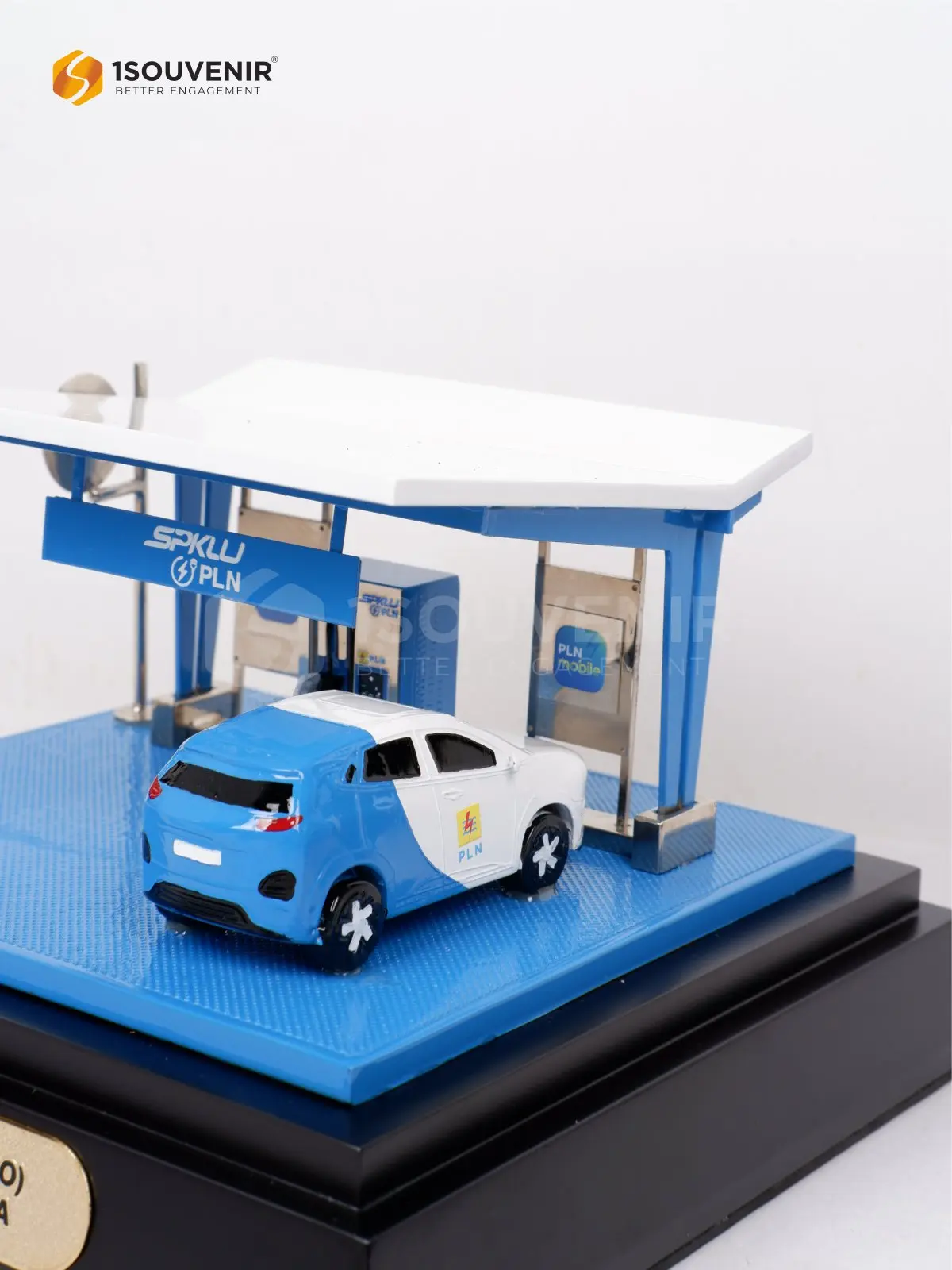 Miniatur SPKLU PLN UP3 Bulukumba 2 DETAIL-SM634 Miniatur SPKLU PLN UP3 Bulukumba