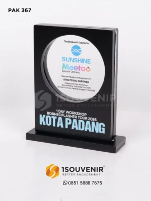Plakat Kayu Akrilik Ucapan Terima...