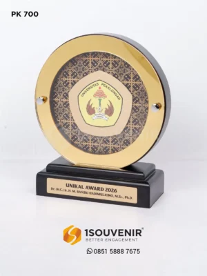 Jogjaplakat | Toko Plakat & Pusat Plakat Terlengkap 26 Plakat Kayu UNIKAL Award 2026 dari...