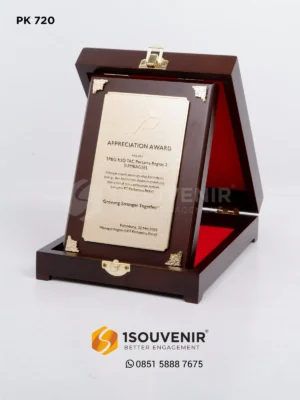 Plakat Kayu Appreciation Award...
