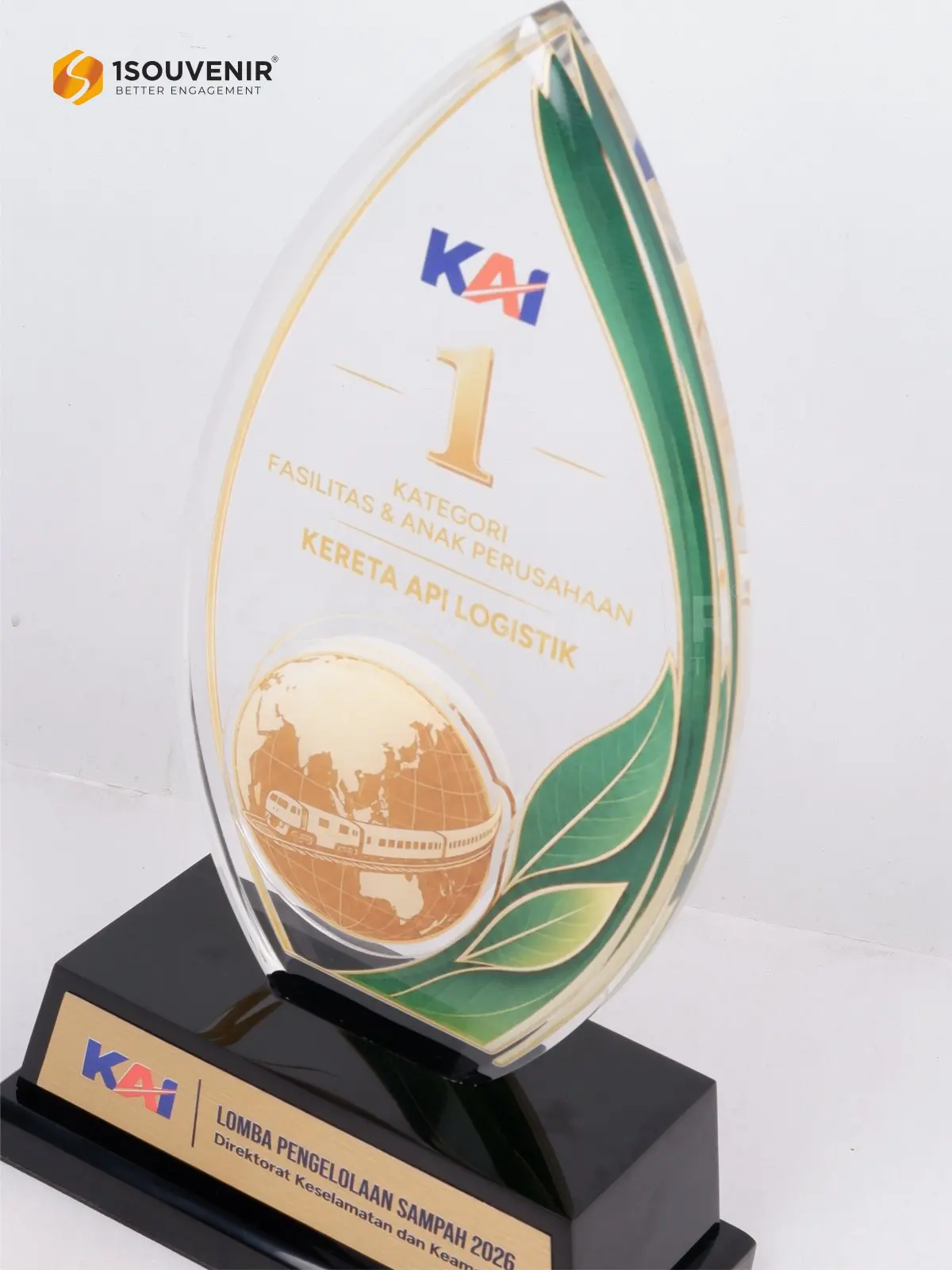 Plakat Akrilik Lomba Pengelolaan Sampah KAI Kategori Fasilitas dan Anak Perusahaan 2 DETAIL-PA845 Plakat Akrilik Lomba Pengelolaan Sampah