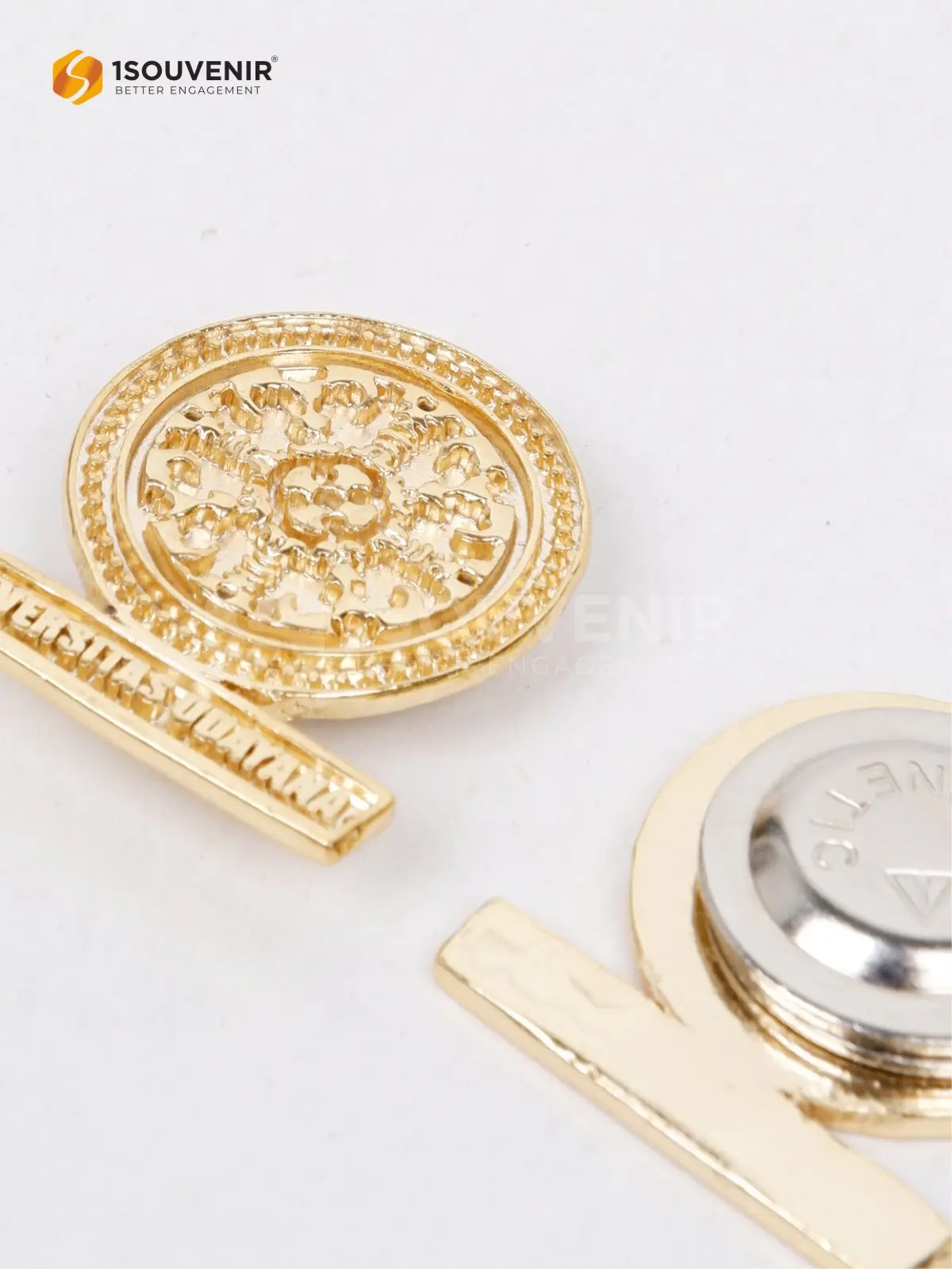 Pin Logam Universitas Udayana 2 DETAIL-PIN225 Pin Logam Universitas Udayana