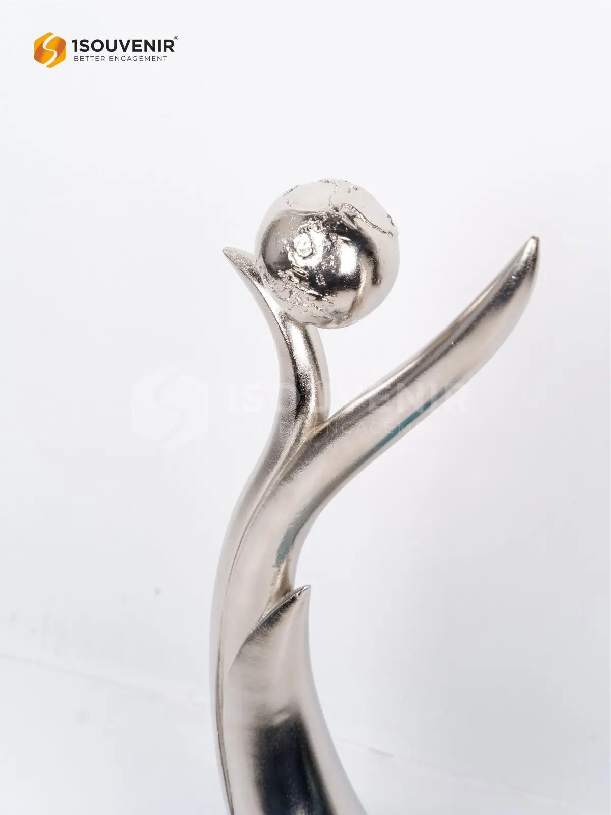 Piala Penghargaan Peringkat Hijau Program Penilaian Peringkat Kinerja Perusahaan 2 DETAIL-PP374 Piala Penghargaan Peringkat Hijau
