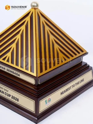 Piala Turnamen Golf Bupati Sleman...