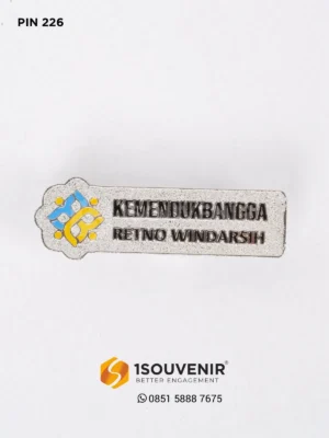 Jogjaplakat | Toko Plakat & Pusat Plakat Terlengkap 18 Pin Logam Kemendukbangga