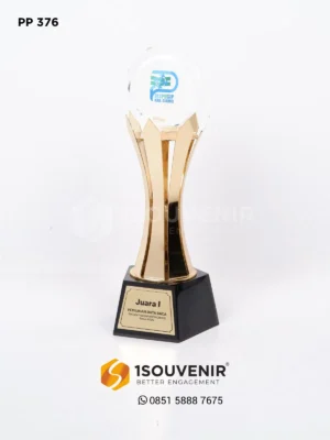 Piala Penghargaan Pemilihan Duta...