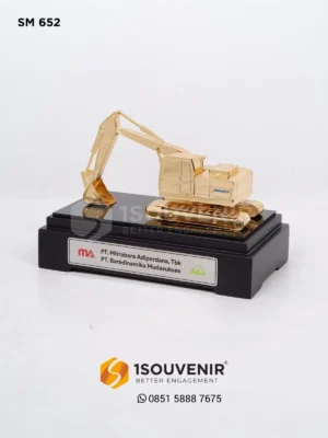 Jogjaplakat | Toko Plakat & Pusat Plakat Terlengkap 54 Miniatur Excavator PT Mitrabara...