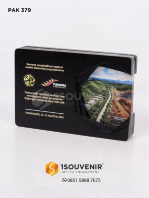 Plakat Kayu Akrilik Kolaborasi...