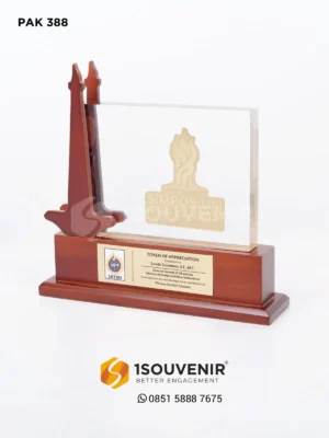 Plakat Kayu Akrilik Token of Appreciation Plenary Session Speaker IATMI