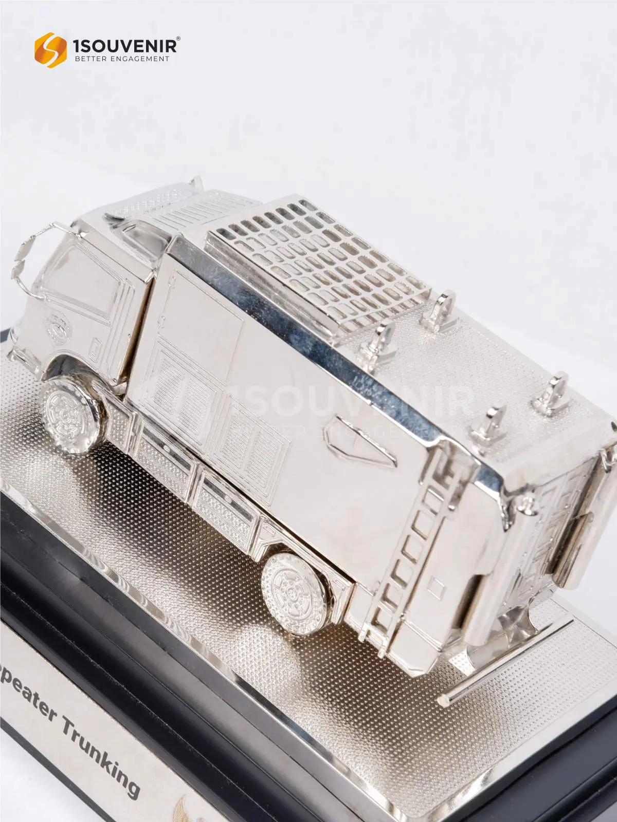 Miniatur Repeater Trunking TIK Polri 2 DETAIL-SM666 Miniatur Repeater Trunking