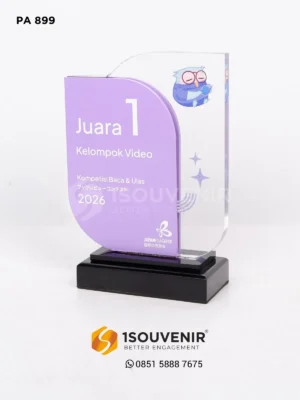 Plakat Akrilik Kompetisi Baca dan Ulas Japan...
